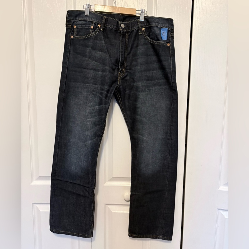 Men's Dark Blue Levi’s 513